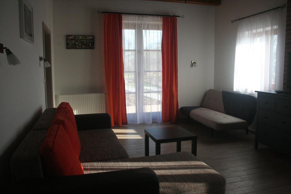 Malomko Apartman Zsira Eksteriør billede